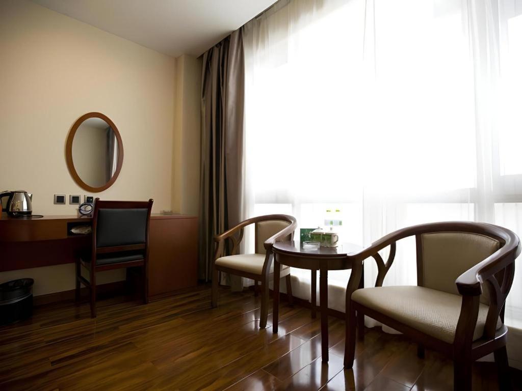 Greentree Inn Jining Yanzhou Jiuzhou Fangyuan Business Hotel Екстериор снимка